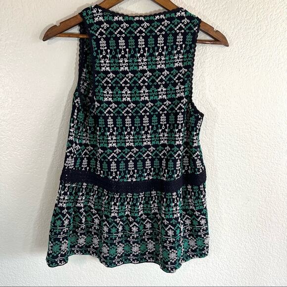 Maeve by Anthropologie sleeveless navy and green eyelet lace blouse - Picture 8 of 8
